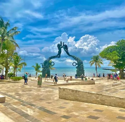 5th Av Close To The Ado Ferry & Mall Playa del Carmen